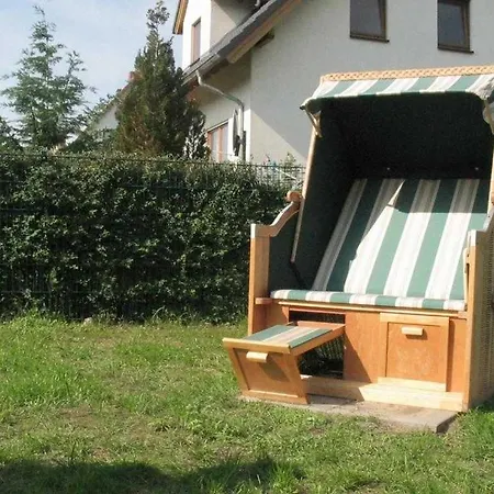 Esther Apartment